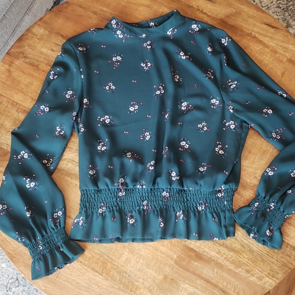 H&M top - Picture 1 of 4